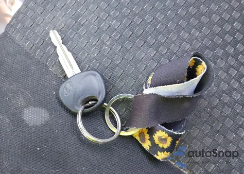 2007 Hyundai Accent Gs z USA, uszkodzony, nr VIN KMHCM36C17U048903